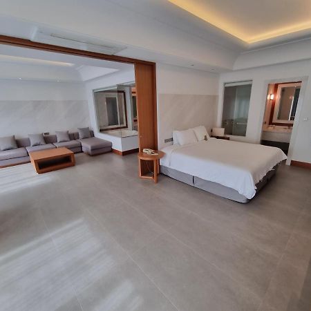 Pinegrove Hotel Kimhe Kültér fotó